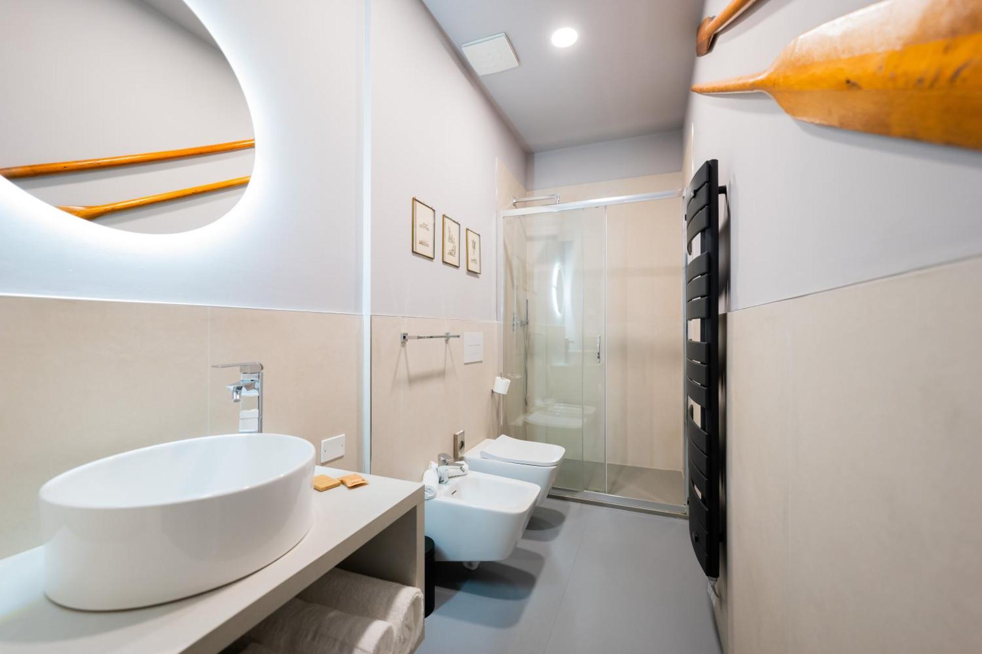 Regina Boutique Suites Trieste Extérieur photo